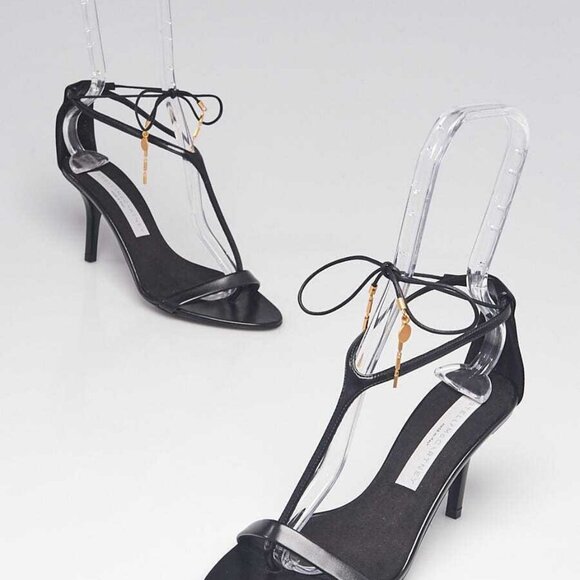 Stella McCartney Black Faux Leather T-Strap Sandals Size 5.5/36 - Picture 1 of 5